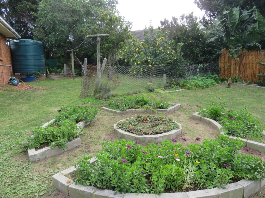 3 Bedroom Property for Sale in Seafield Eastern Cape